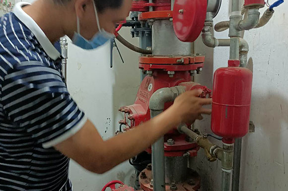 消防維?，F(xiàn)場